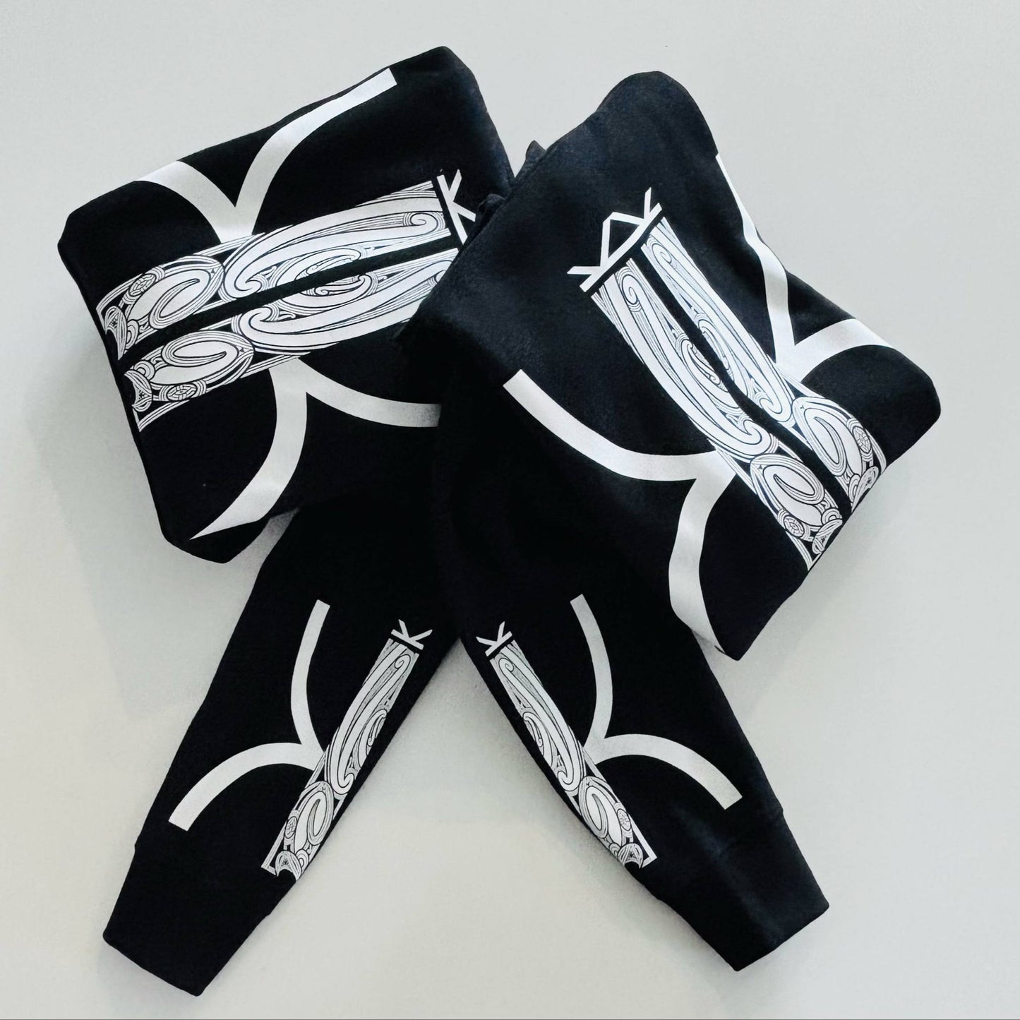 Жing Kosta HOODIE - ADULT DROP18