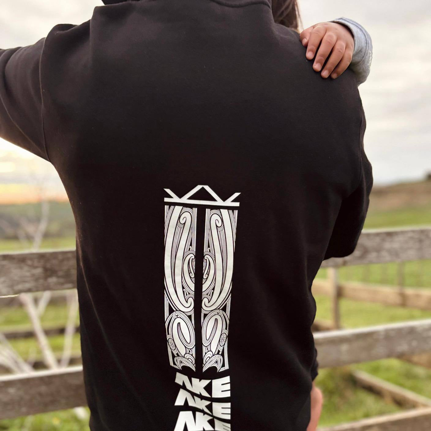 Жing Kosta HOODIE - ADULT DROP18